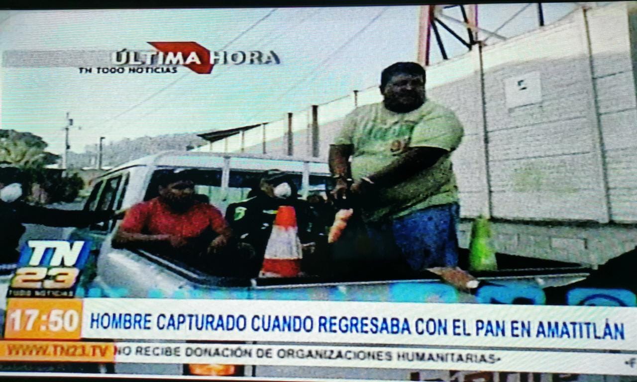 Hombre es CAPTURADO luego de ir por el pan en AMATITLÁN