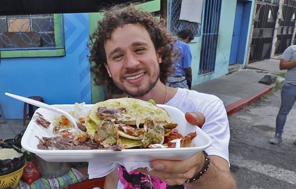 Luisito Comunica y su visita en Zona 1 Guatemala
