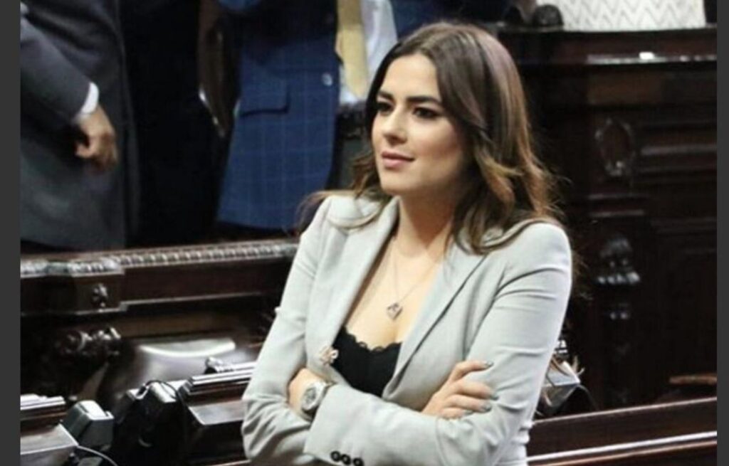 Un Nuevo Capítulo en la Vida de Patricia Sandoval