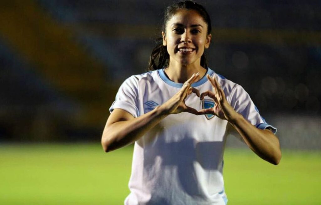 El Impacto de la Exclusión a Ana Lucía Martínez sin Explicaciones ni Motivos