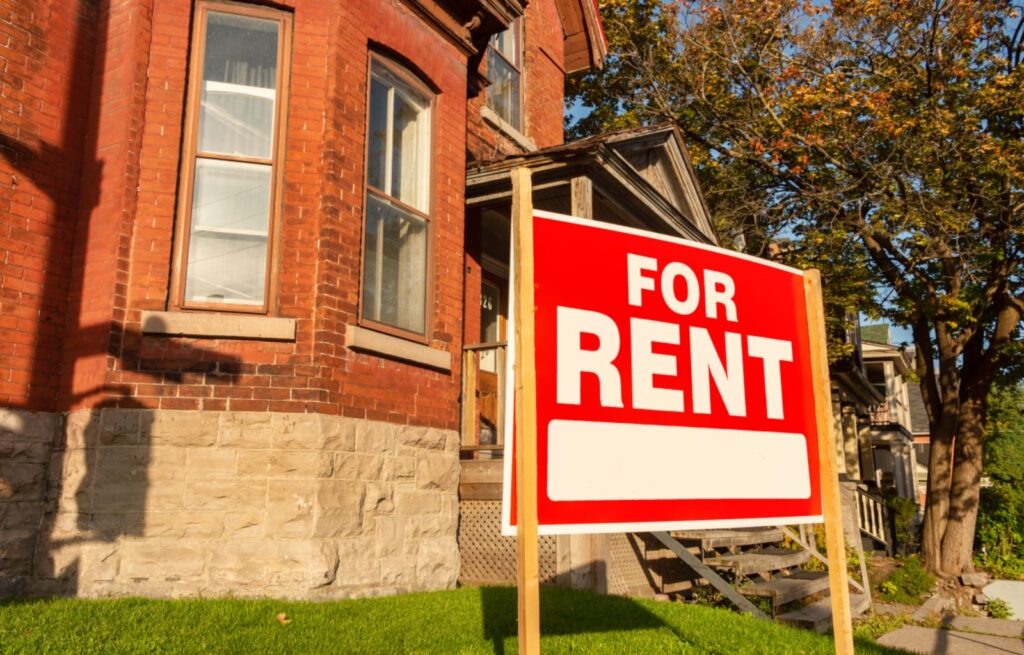 ¿Puede un Inmigrante Rentar una Vivienda en Estados Unidos