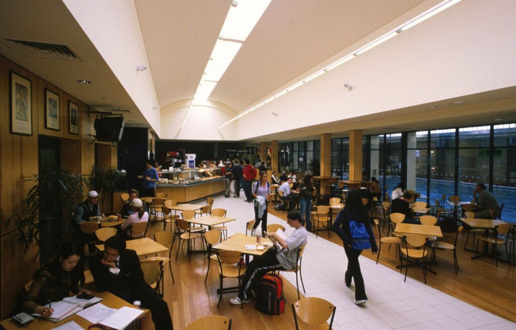 How to Apply for Full Scholarships
