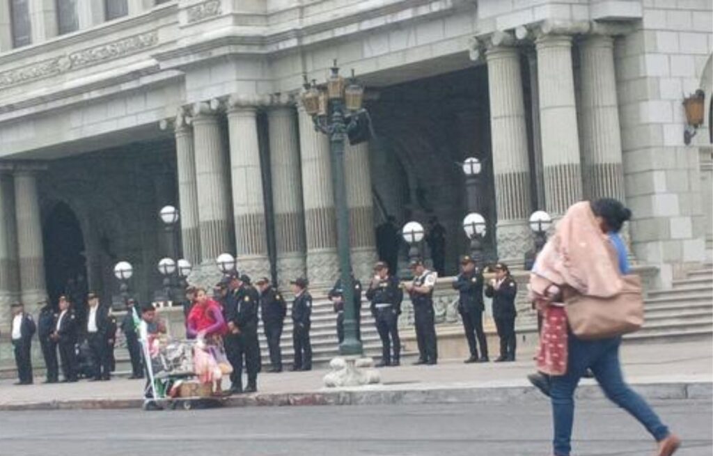 Postura de los manifestantes
