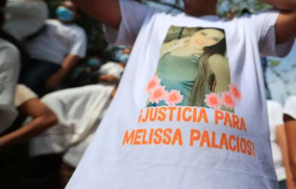 Familiares y Amigos de Melissa Palacios Exigen Justicia a Través de una Caminata en Guatemala