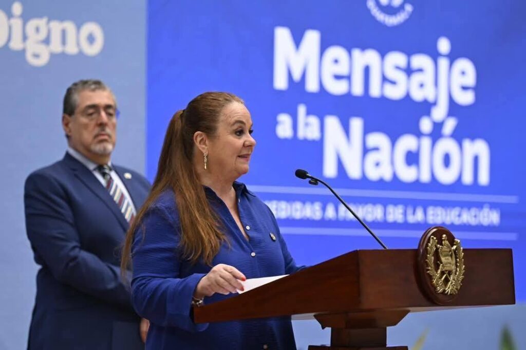 Gobierno de Guatemala Anuncia Aumento Salarial para Maestros y Personal Administrativo del Mineduc 