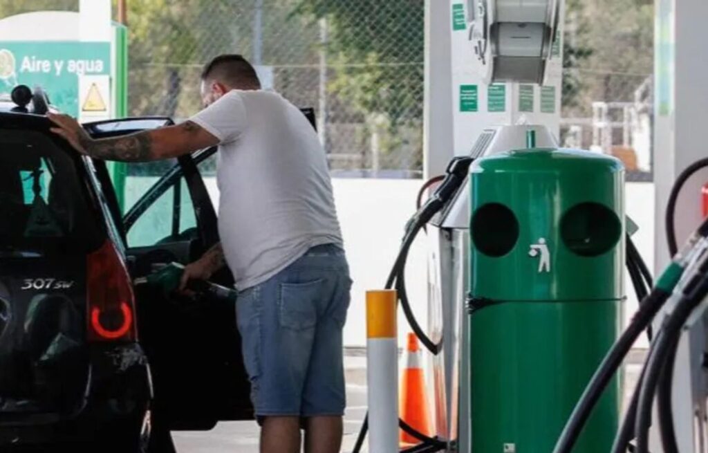 Bajos precios de combustibles en Guatemala al cierre de abril 2025