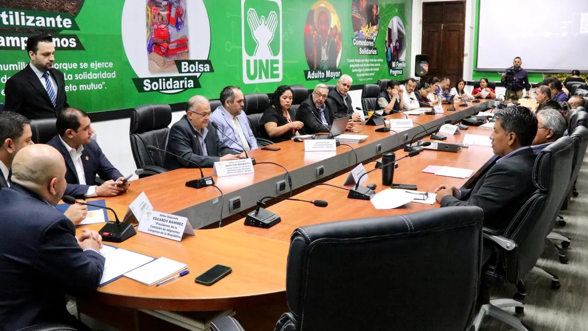 José Chic fiscalizará gestión del MP y exige transparentar salarios de Porras y Curruchiche