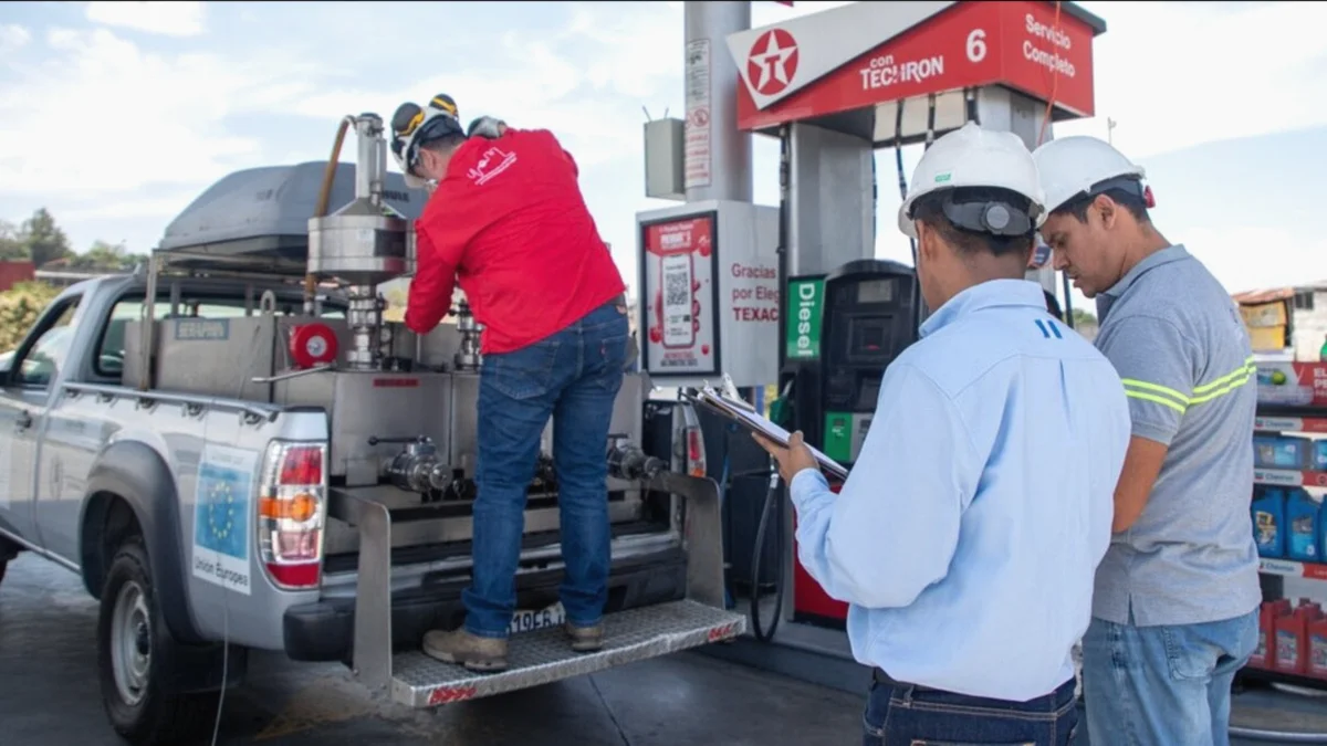 Monitoreo de precios de combustibles en gasolineras de Guatemala
