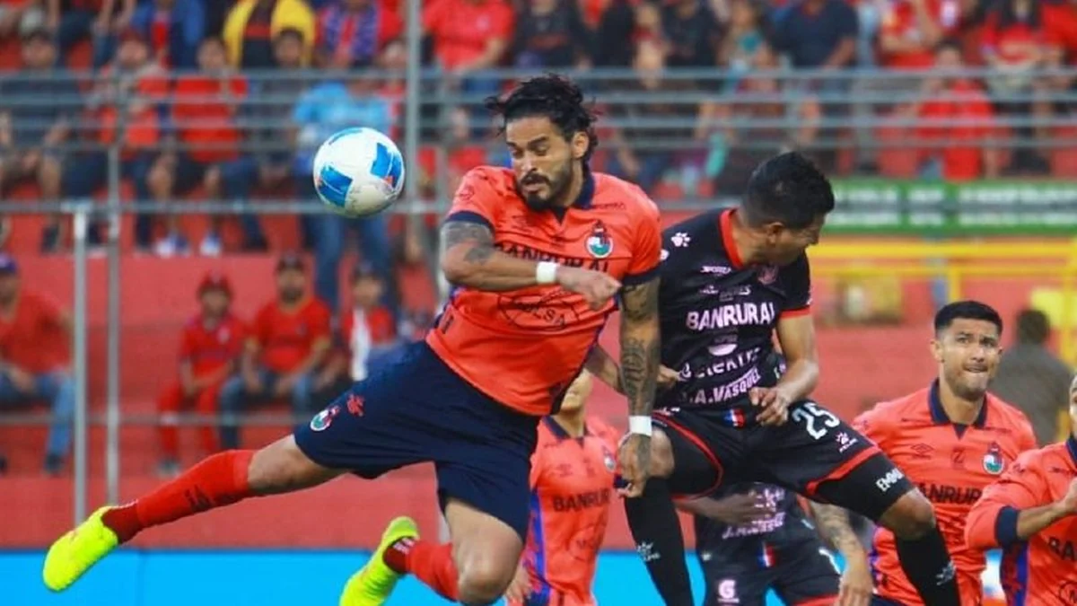 Xelajú busca remontada épica ante Municipal en la final de vuelta del Clausura 2026