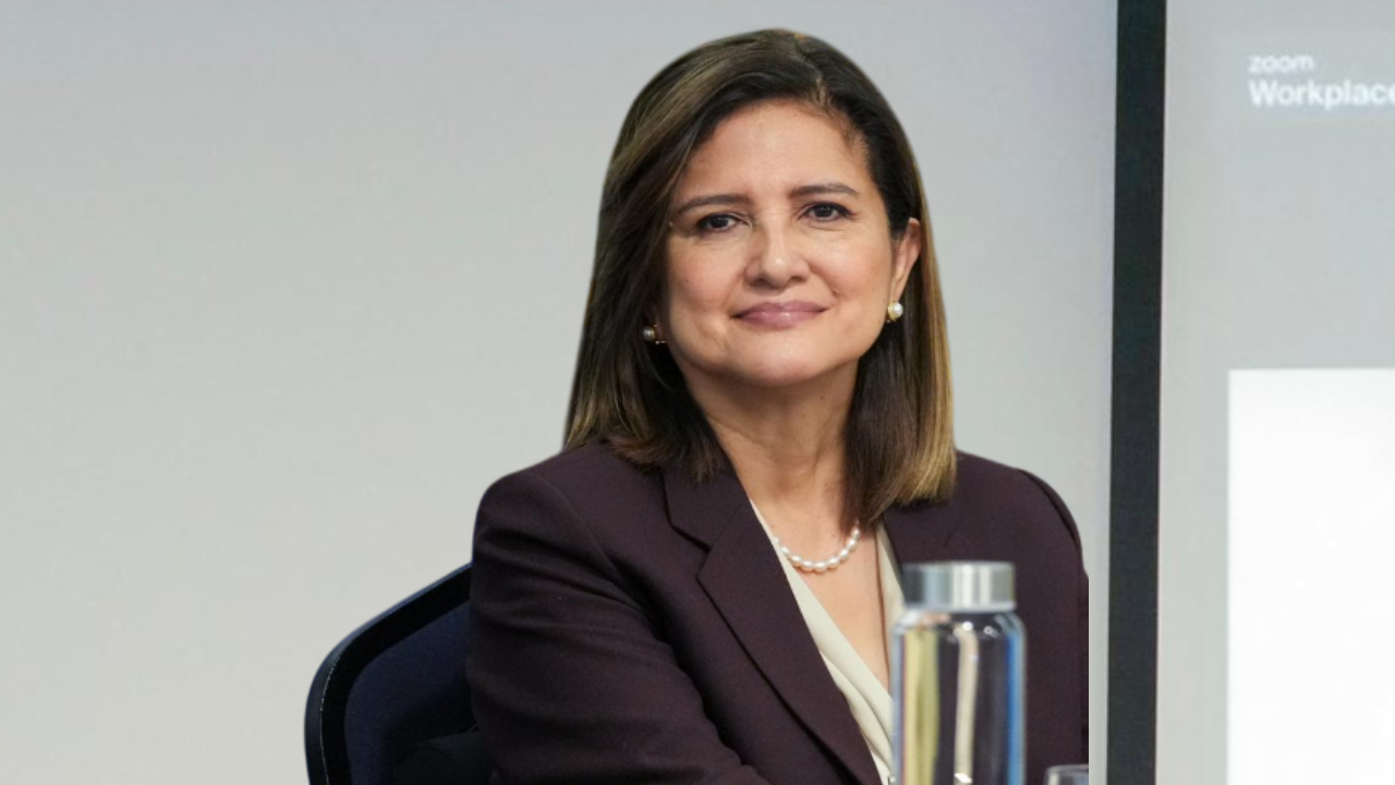 Vicepresidenta de Guatemala llama a garantizar transparencia en elección de rector de la USAC