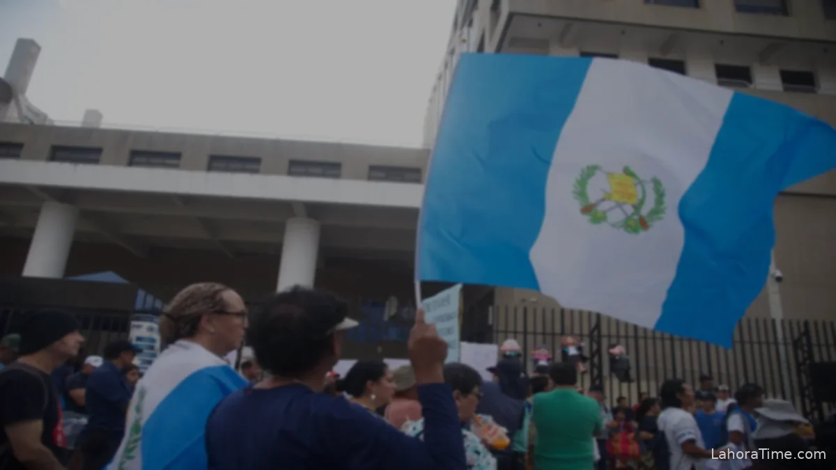 Ciudadanos celebran la salida de Consuelo Porras del Ministerio Público