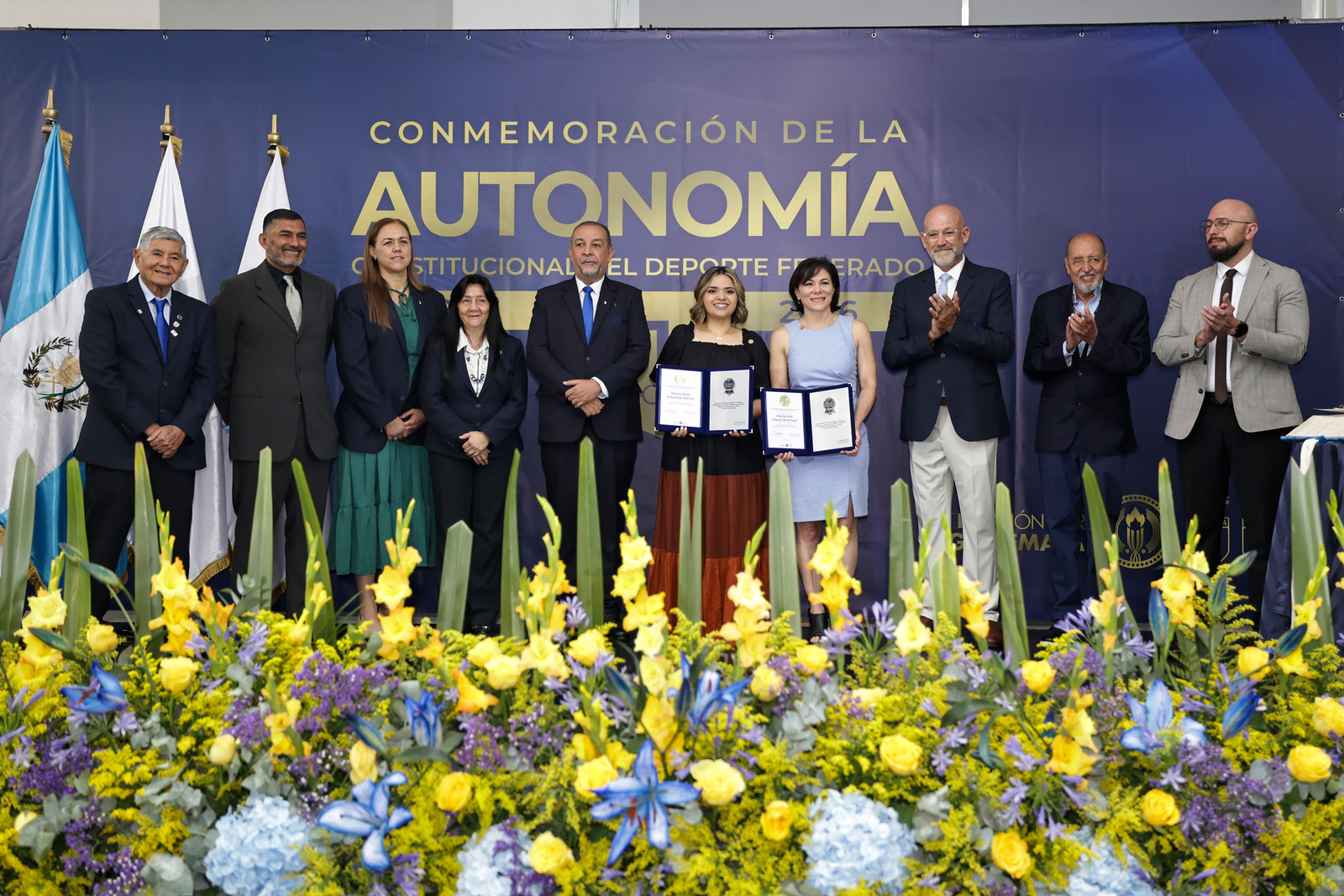 Acto oficial de CDAG con las nuevas integrantes de la Galeria de los Notables del Deporte