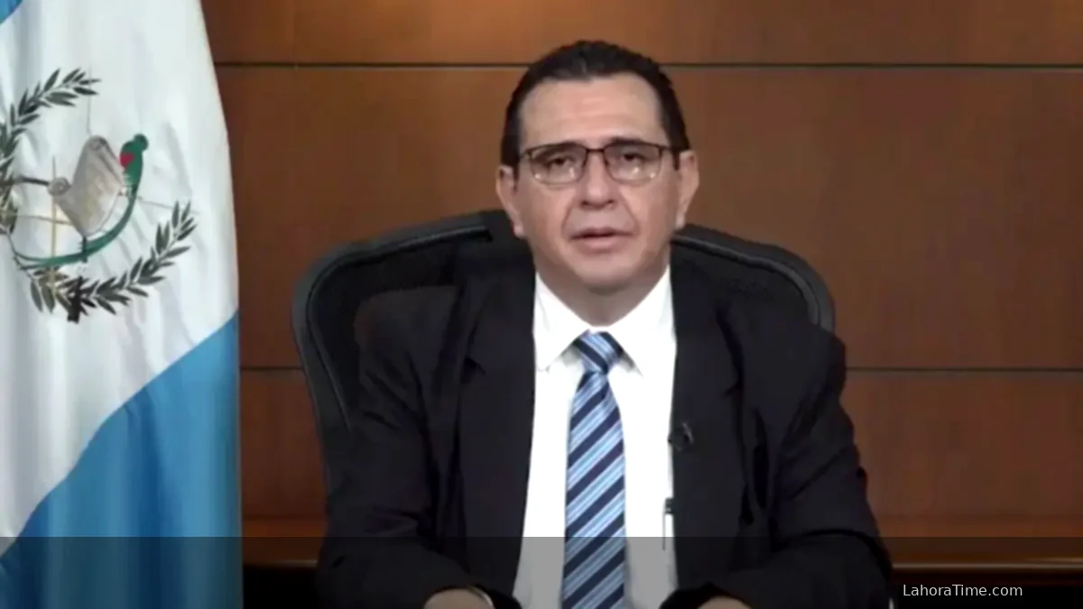 Gabriel García Luna durante su toma de posesión como fiscal general