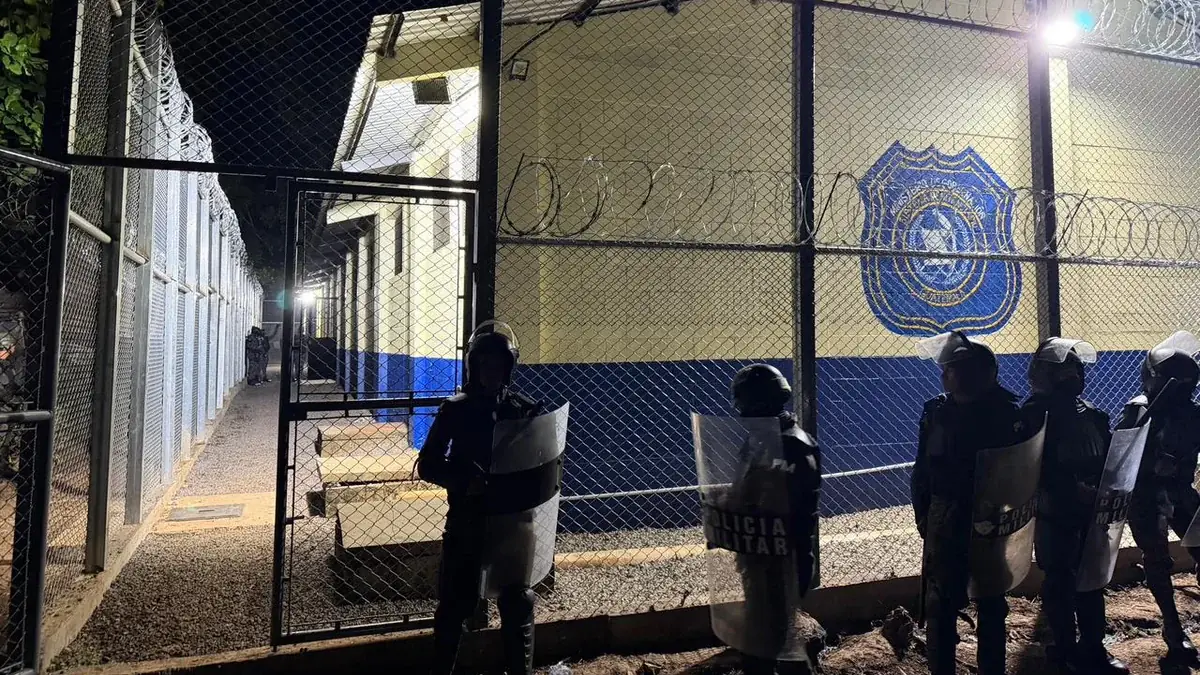 Operativo Hierro Total: trasladan a 9 líderes criminales a cárcel de máxima seguridad