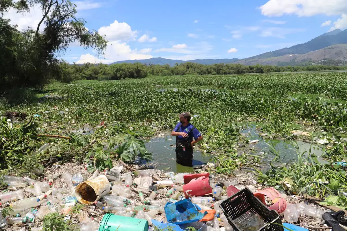 Detectan heces y arsénico en agua de Chinautla, Amatitlán y San Miguel Petapa