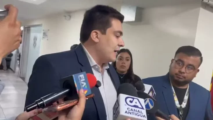 Chávez alerta sobre aumento del 1.5% en índice de viviendas y rentas en Guatemala