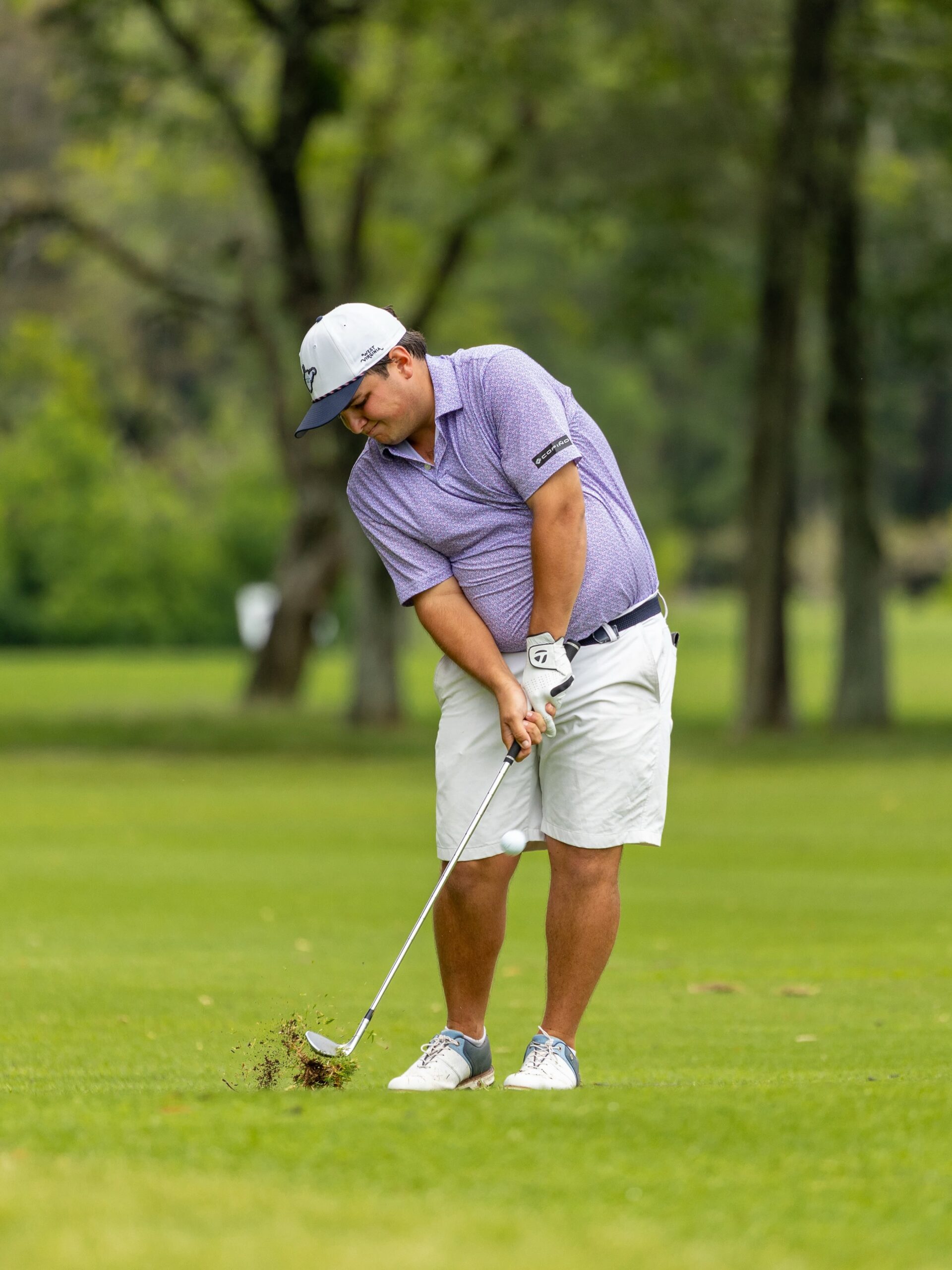 Otra imagen oficial de Hugo Mayorga durante la premiación del V Ranking Nacional Amateur de Golf 2026