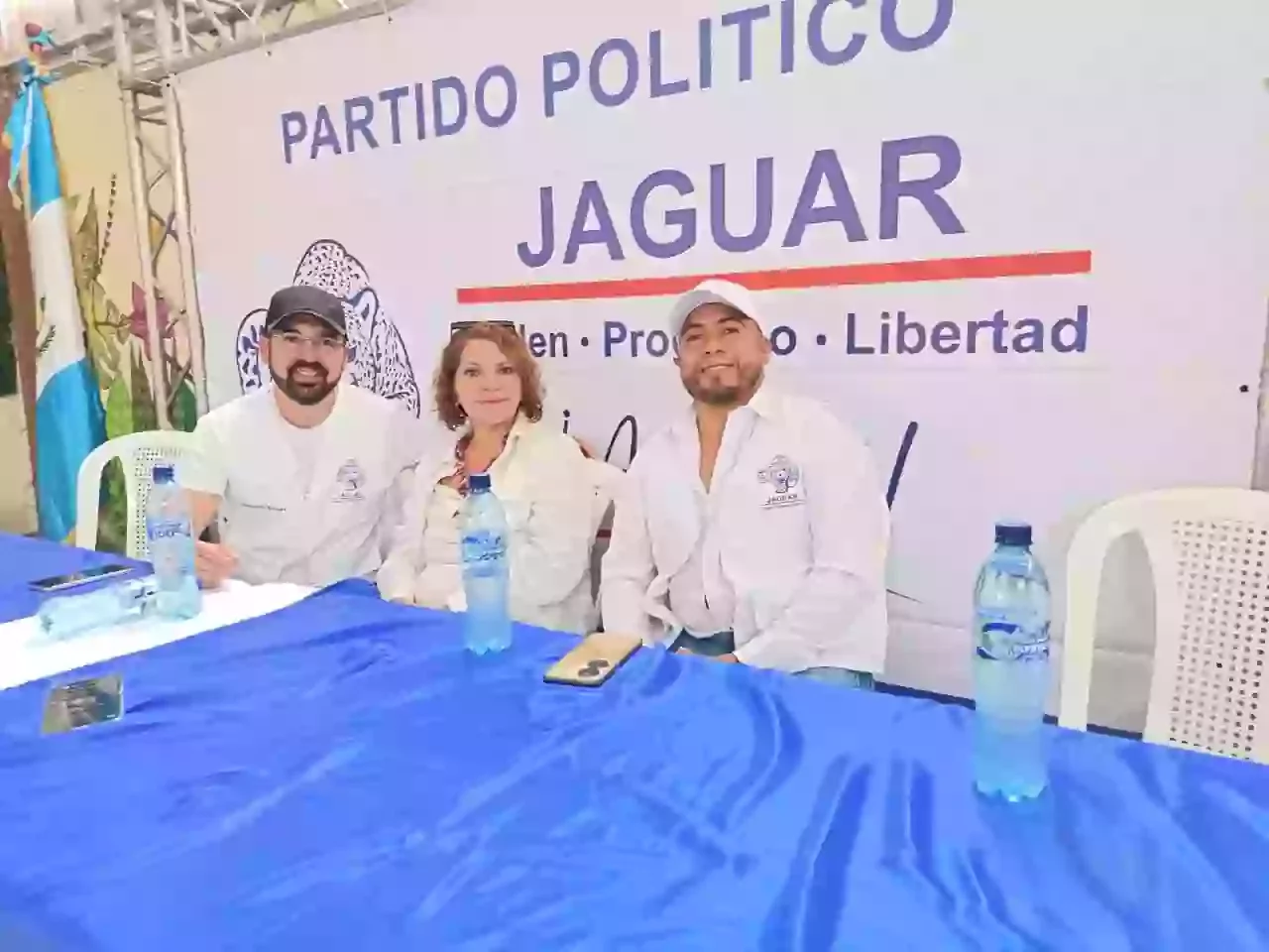 Rony Martínez juramentado como coordinador municipal del partido Jaguar en San José Pinula