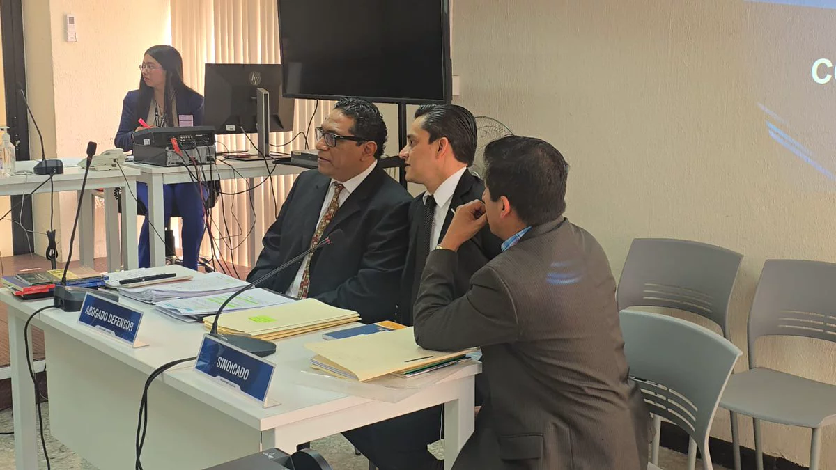 Juez suplente beneficia con medidas sustitutivas a Jorge Santos Neill en caso Semilla