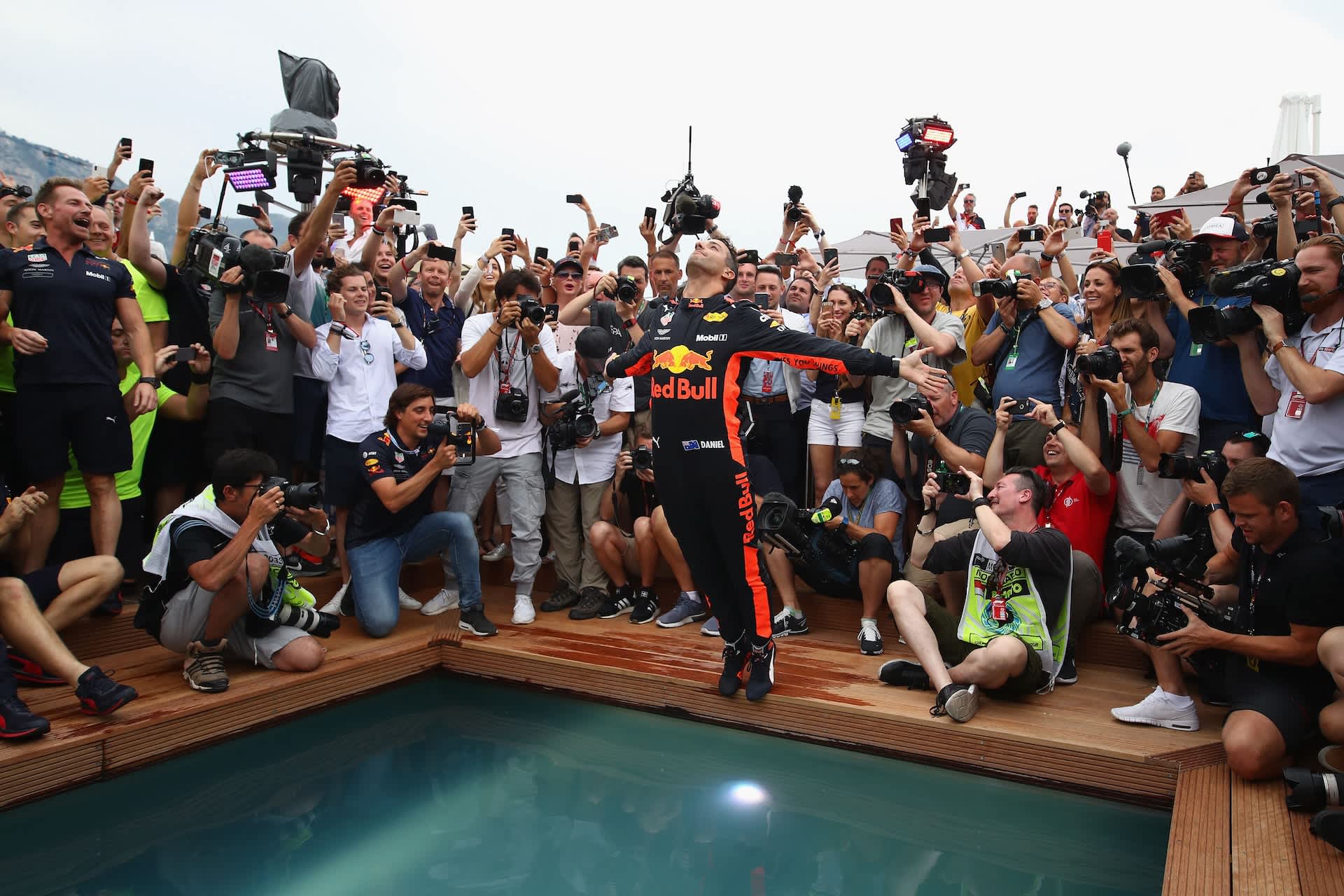 Monaco GP 2026: Antonelli llega lider con Ferrari y McLaren al acecho
