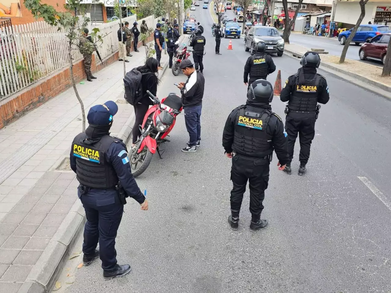 Operativo de la Policía Nacional Civil